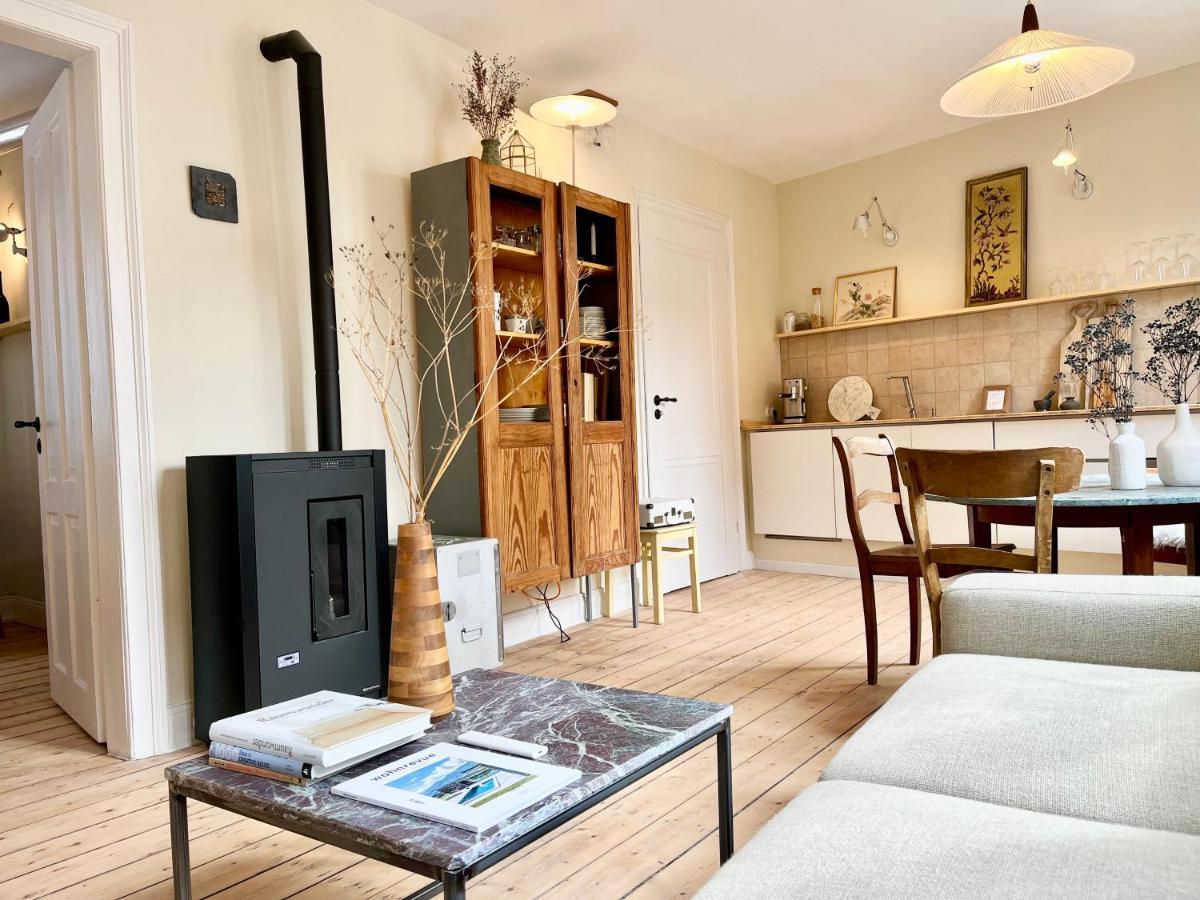Historisches Apartment Minimalus ザンクト・ゴアー エクステリア 写真